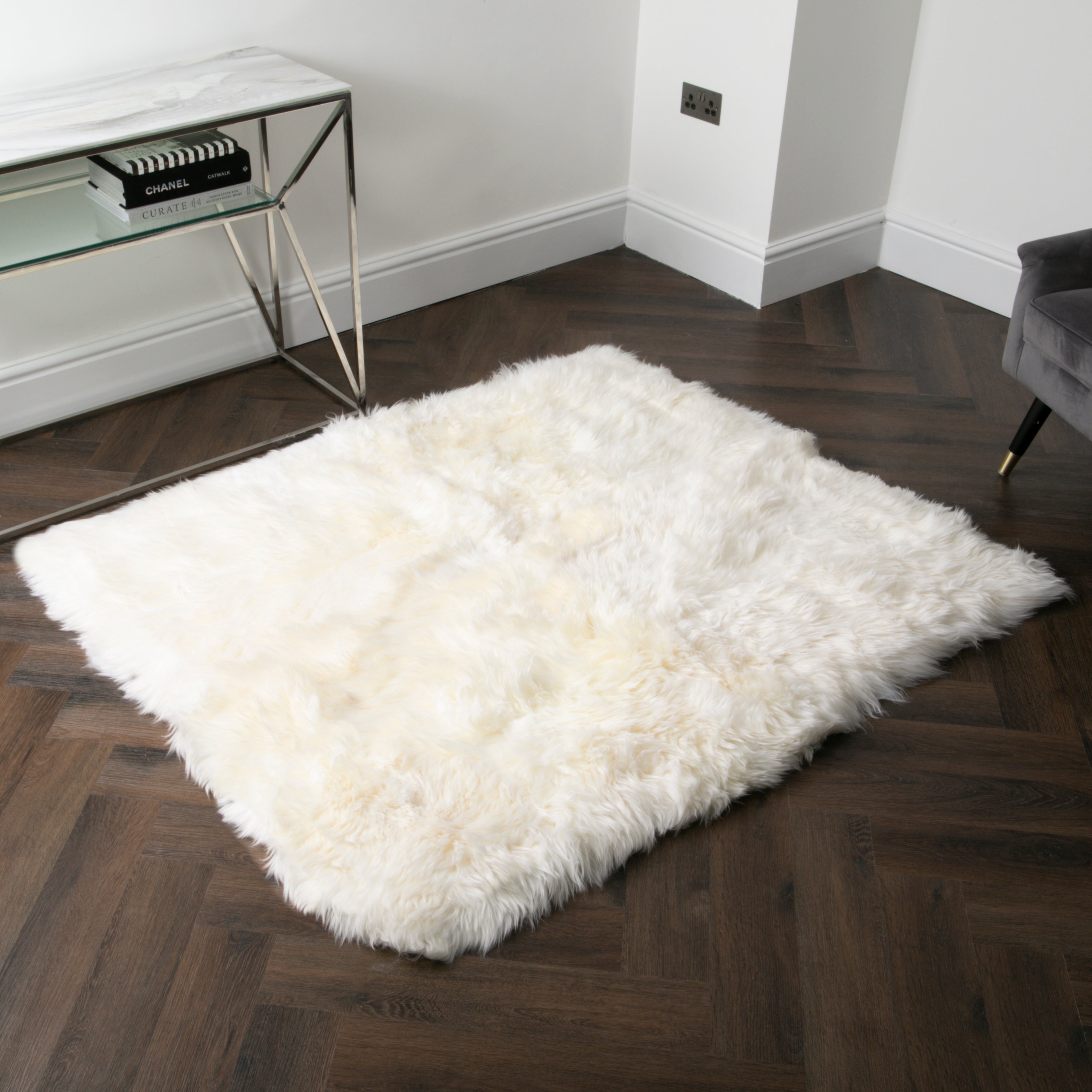 Natural White Rectangle Sheepskin Rug - 130 x 150cm